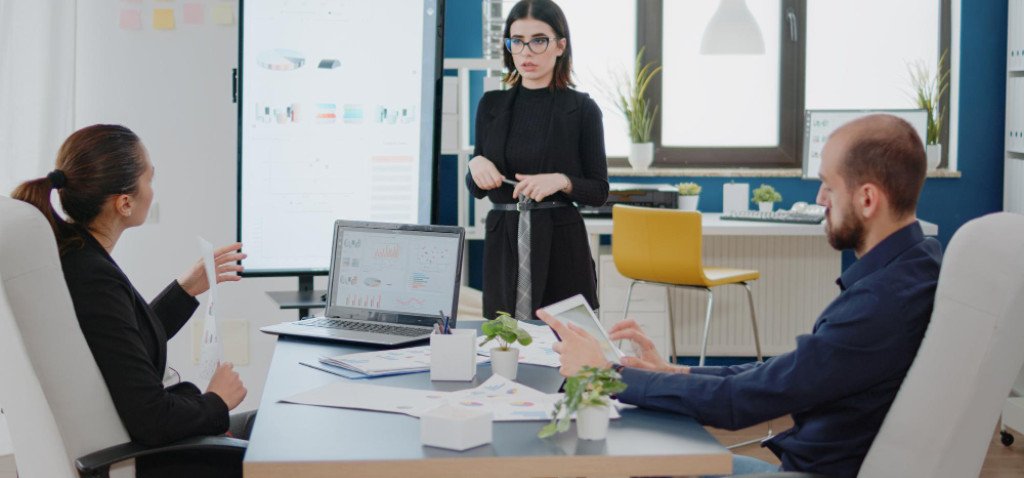 How to Choose the Right Business Setup Consultant in Dubai
